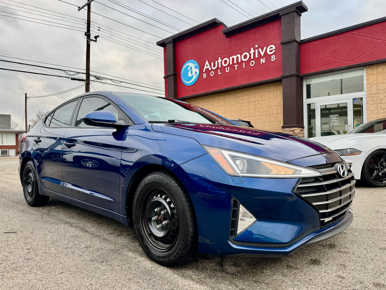 Hyundai Elantra SE 6M 2020