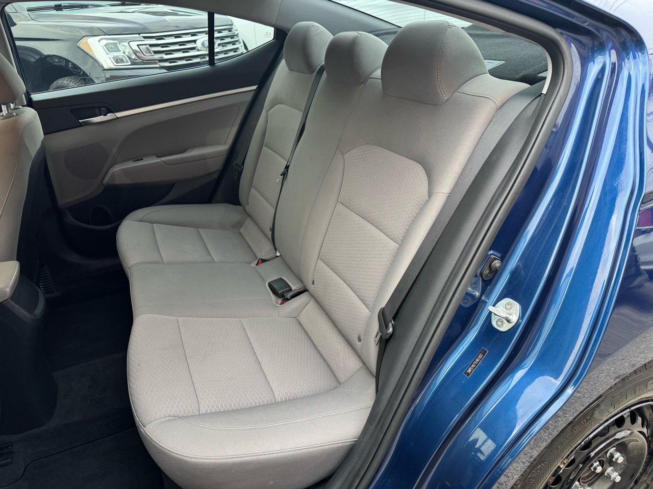 Hyundai Elantra SE 6M 2020