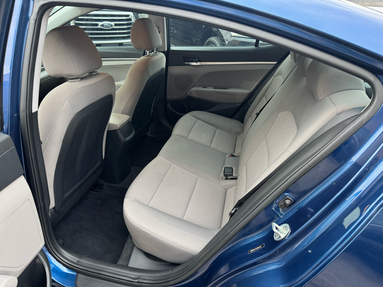 Hyundai Elantra SE 6M 2020