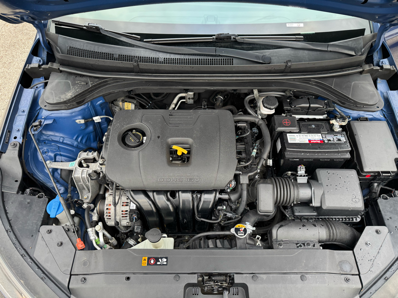 Hyundai Elantra SE 6M 2020