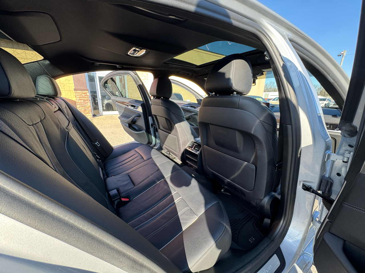 BMW 5-Series 530e xDrive iPerformance 2019