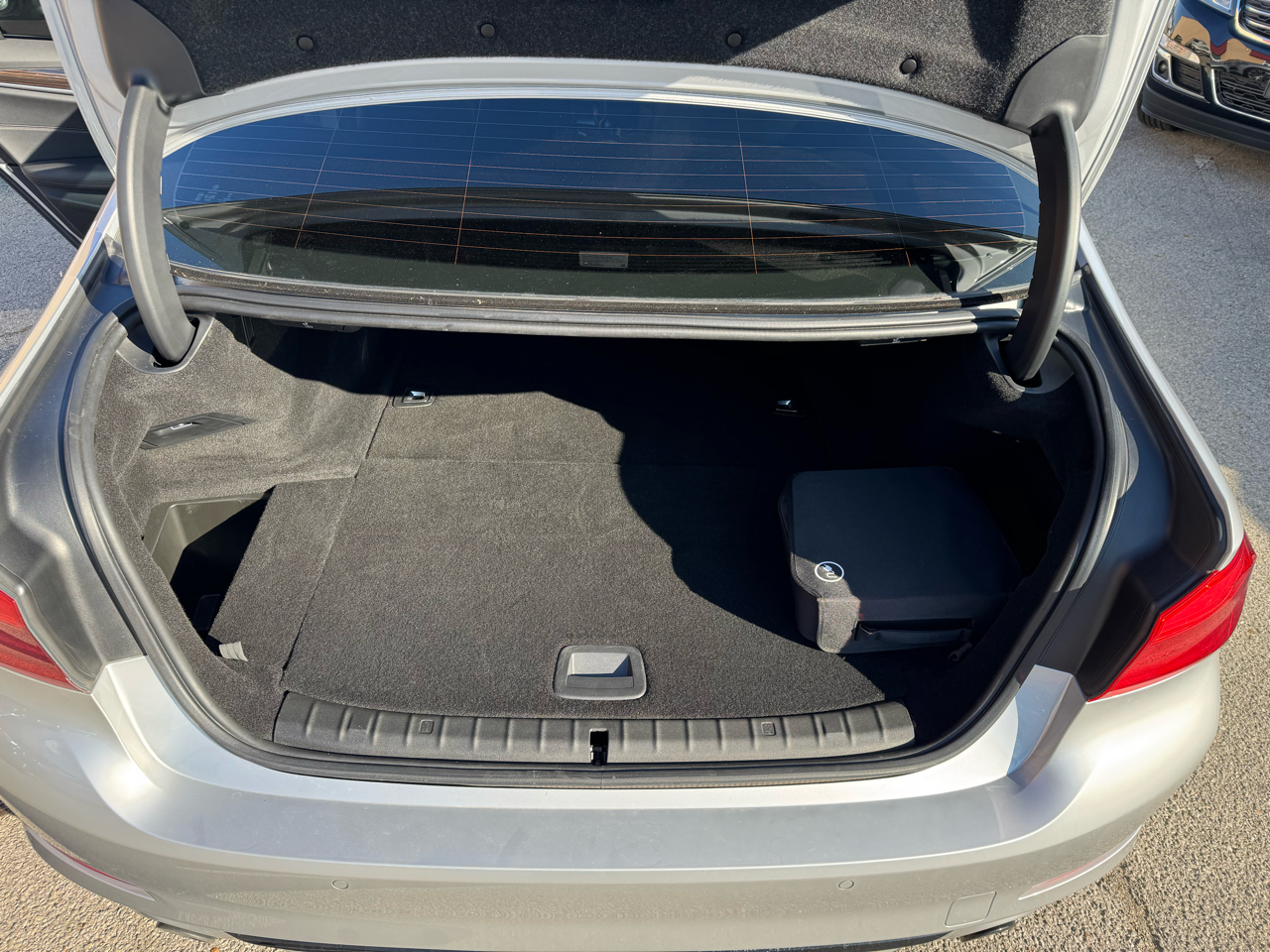 BMW 5-Series 530e xDrive iPerformance 2019