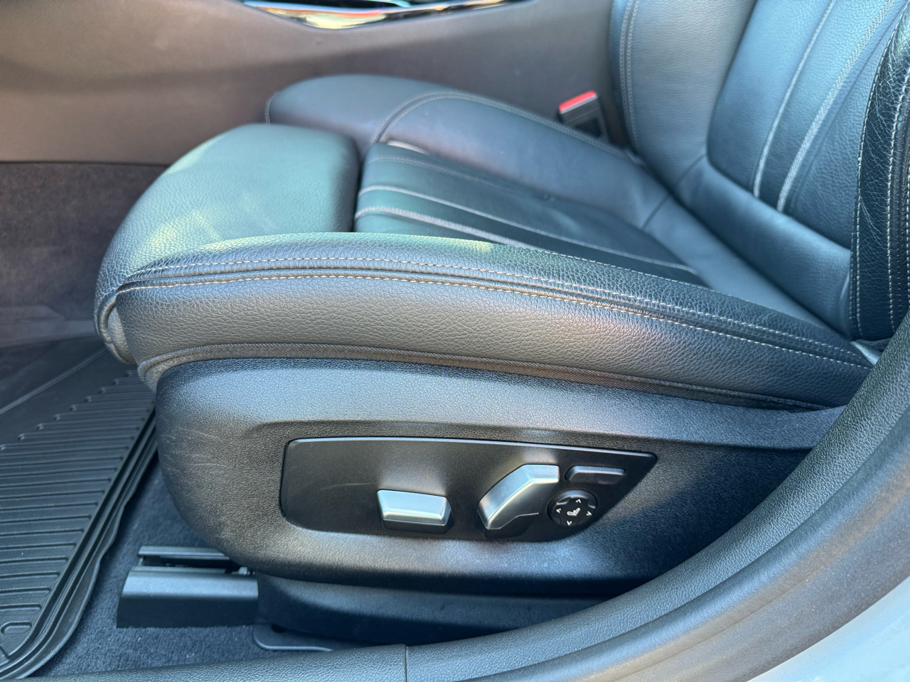 BMW 5-Series 530e xDrive iPerformance 2019