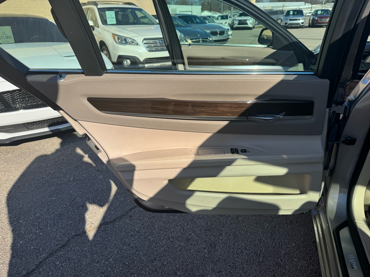 BMW 7-Series 750Li 2009