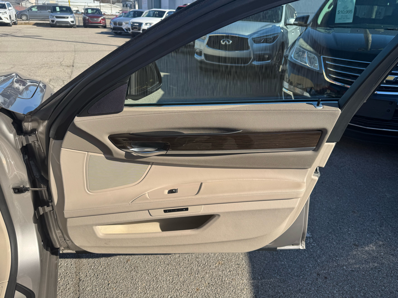 BMW 7-Series 750Li 2009