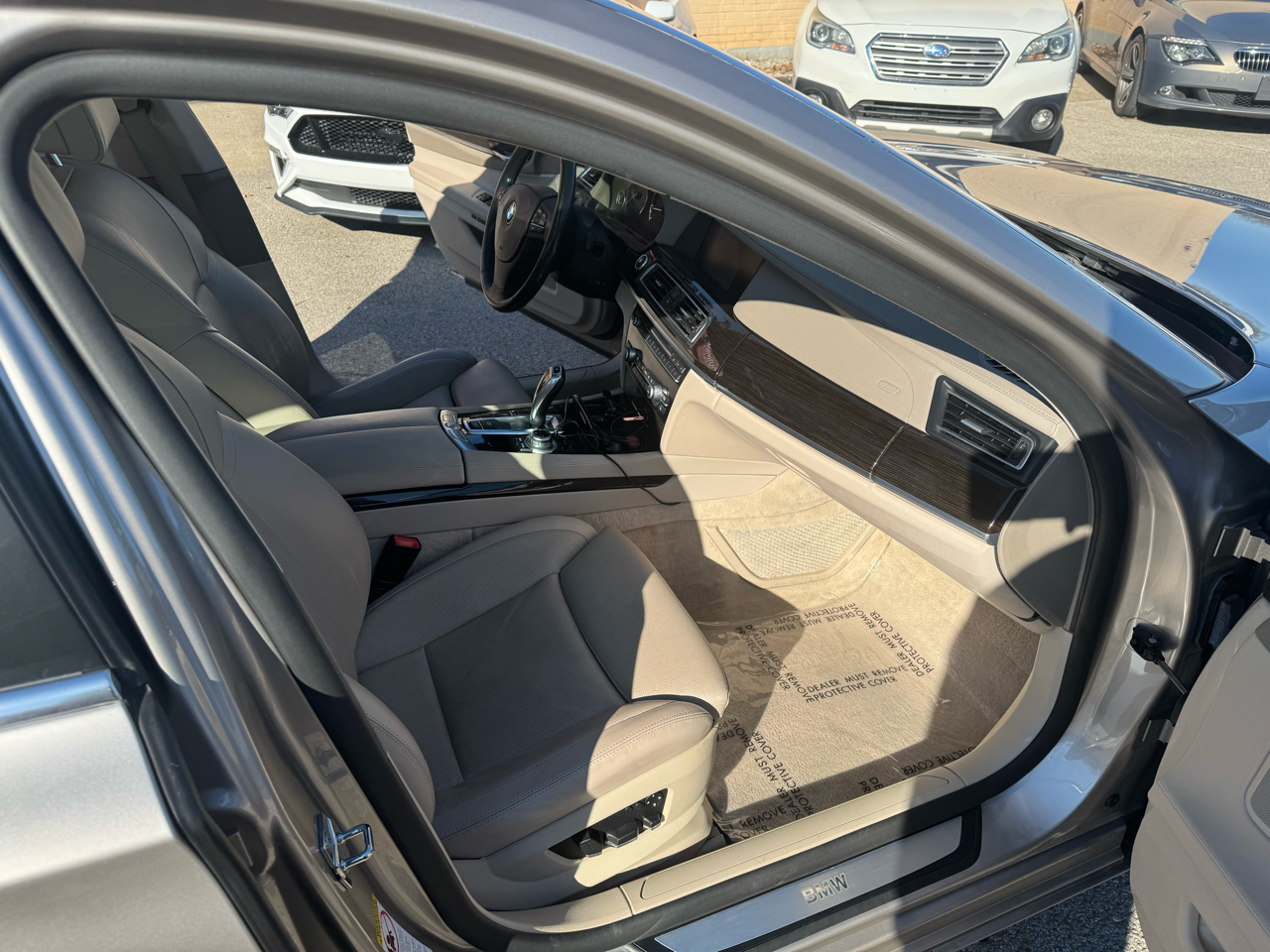 BMW 7-Series 750Li 2009