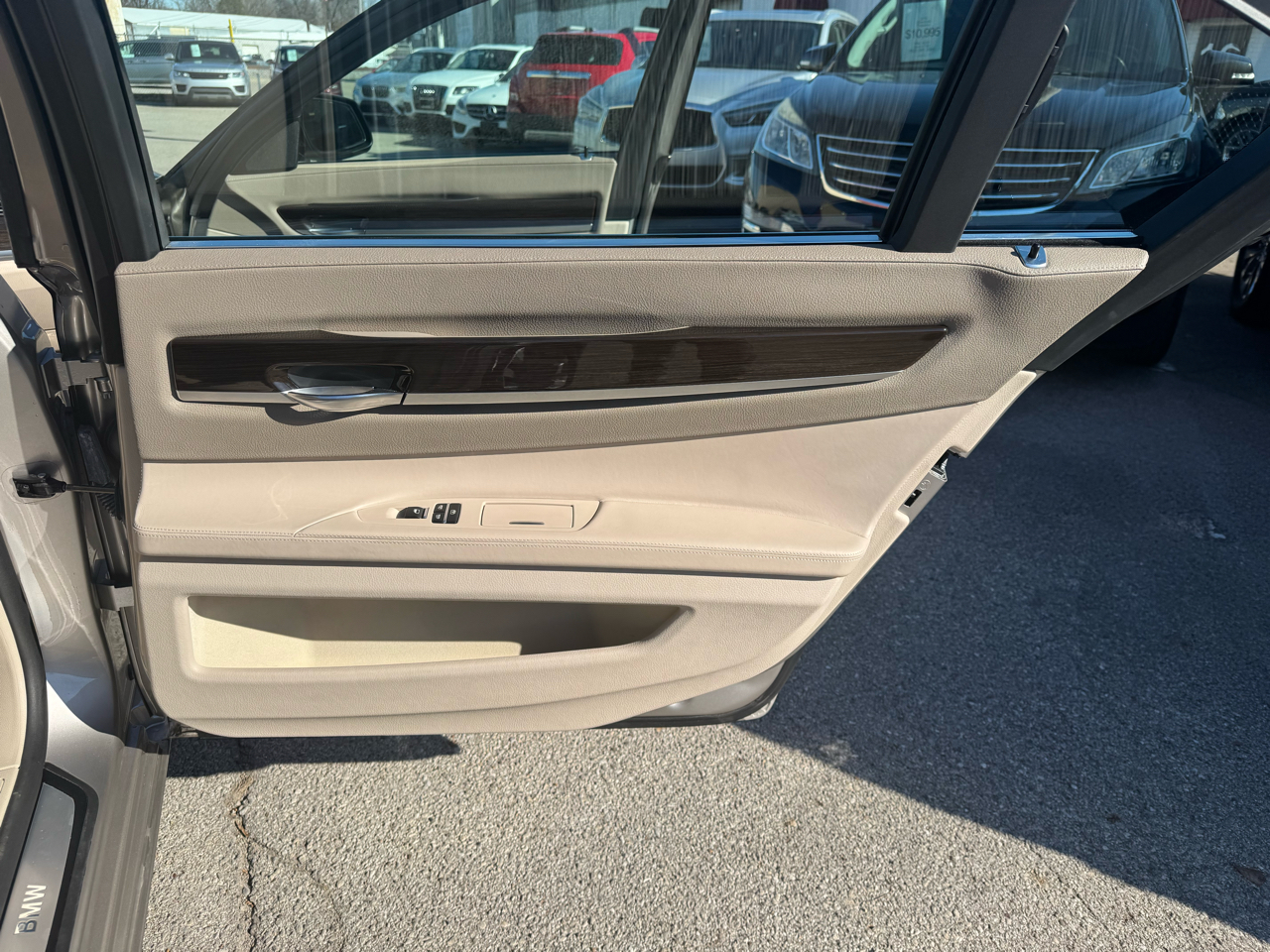 BMW 7-Series 750Li 2009