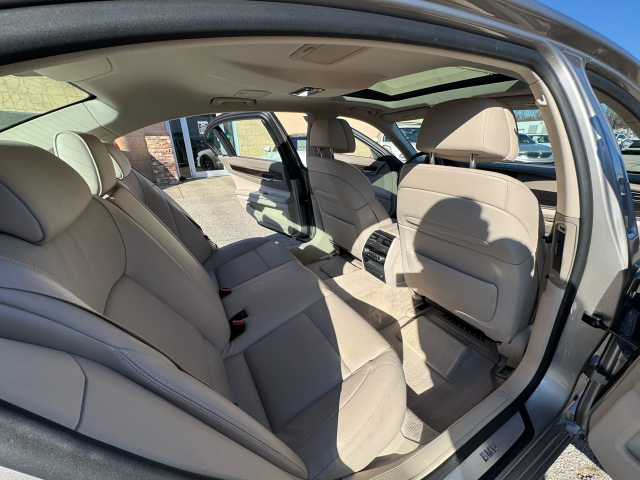 BMW 7-Series 750Li 2009