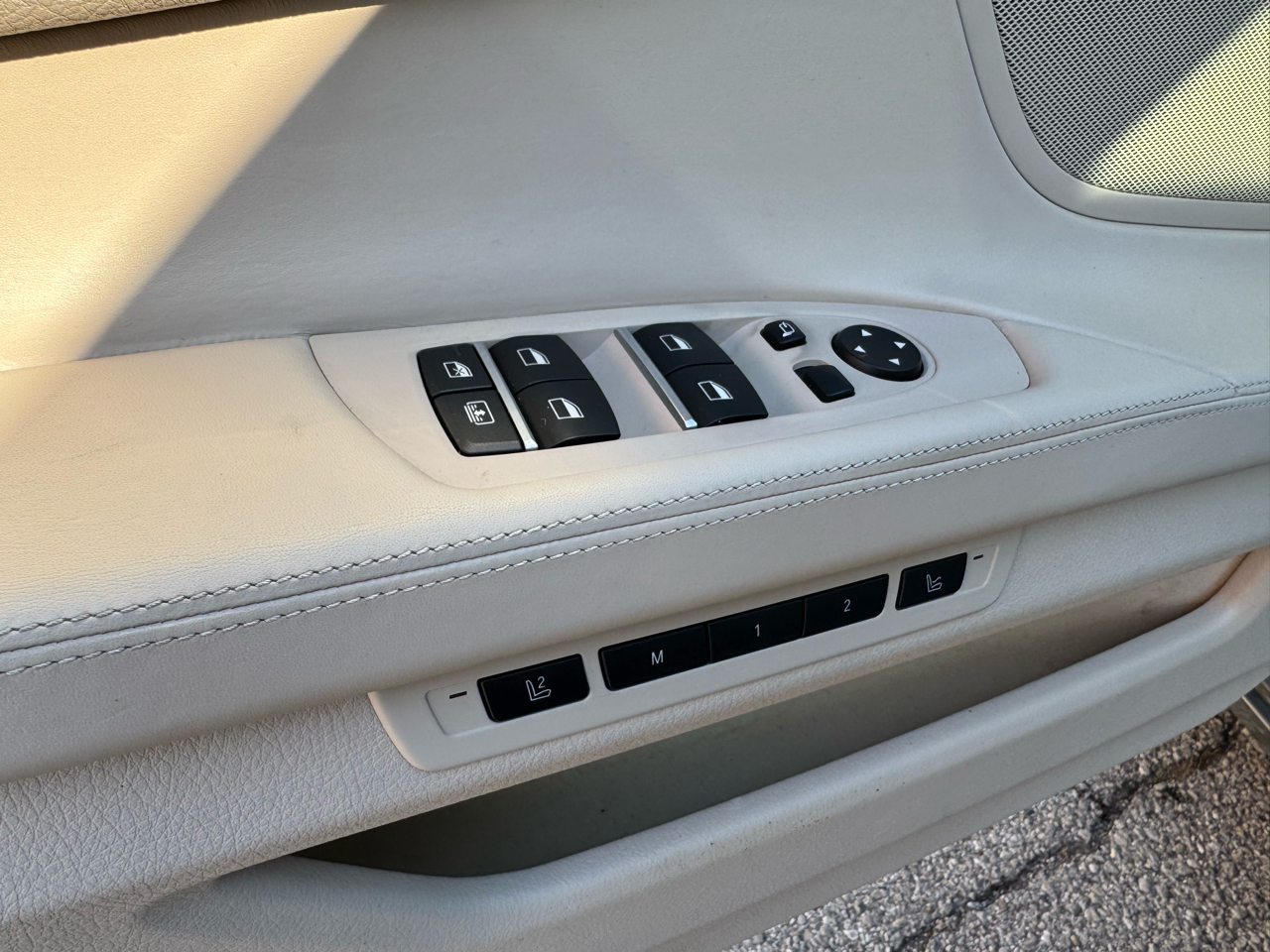 BMW 7-Series 750Li 2009