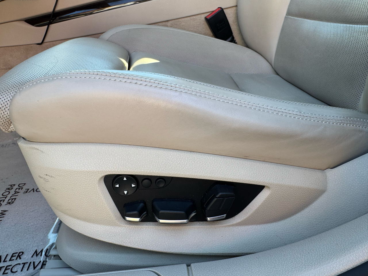 BMW 7-Series 750Li 2009