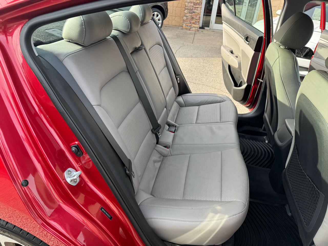 Hyundai Elantra Limited 2017