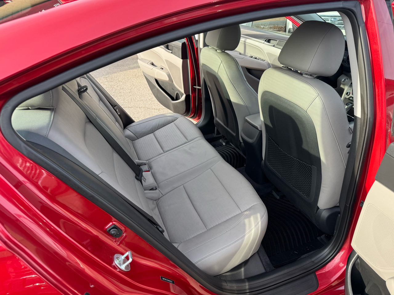 Hyundai Elantra Limited 2017