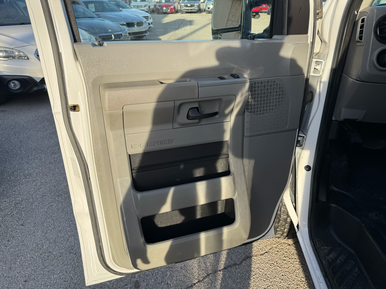 Ford Econoline E350 2019