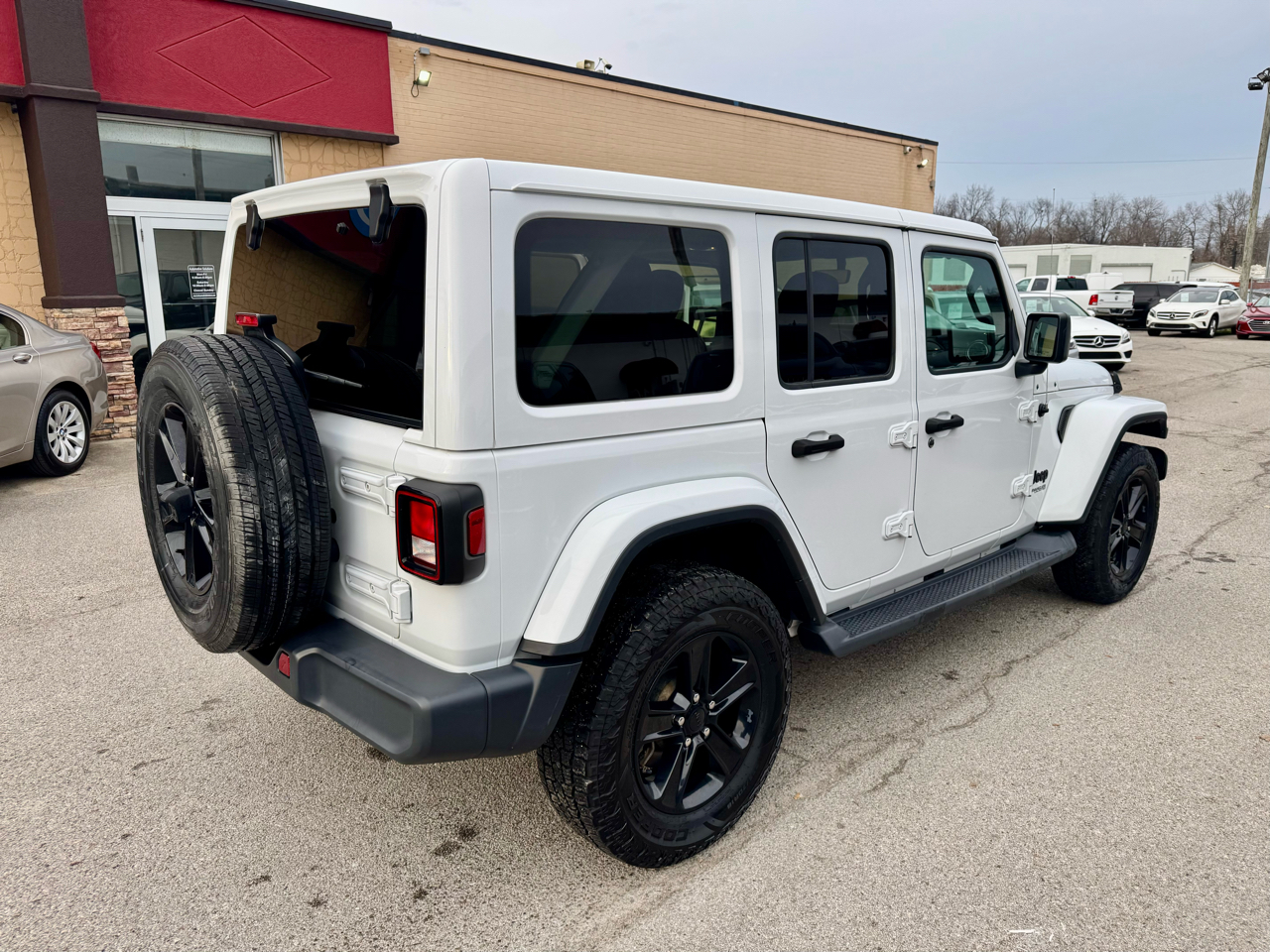 Jeep Wrangler Unlimited Sahara Altitude 2020