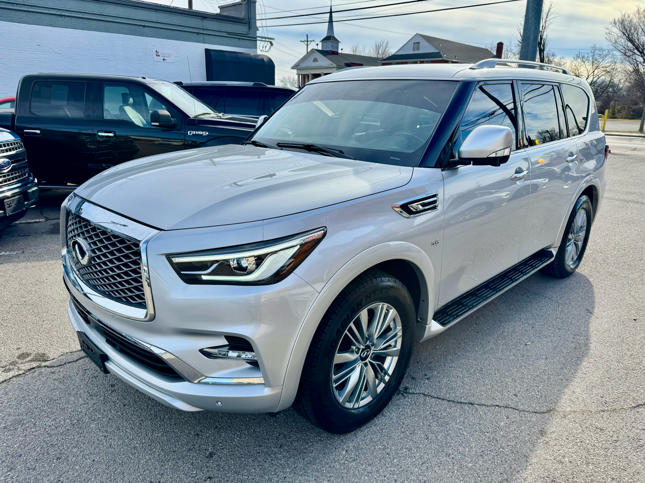 Infiniti QX80 4WD 2018