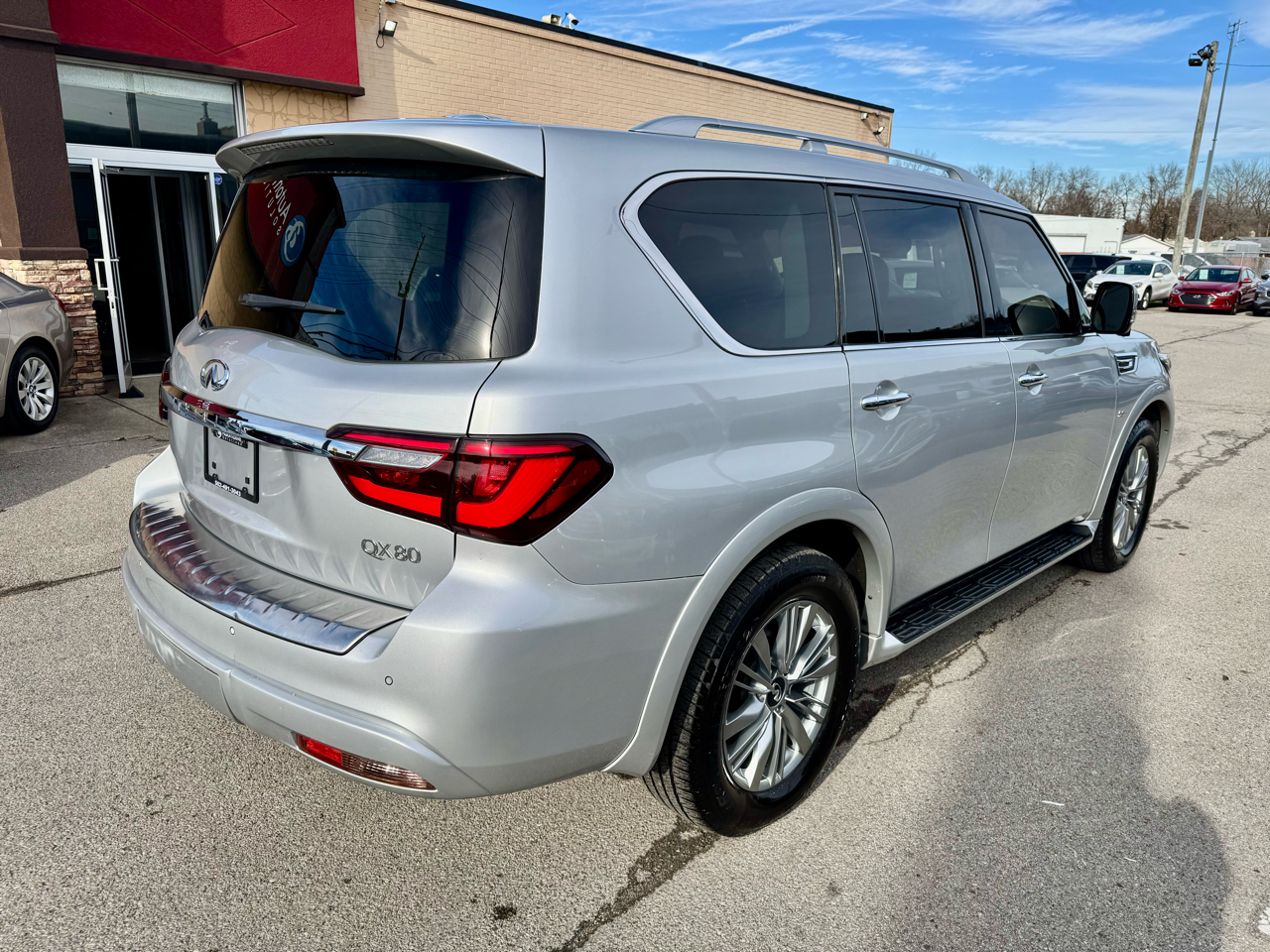 Infiniti QX80 4WD 2018