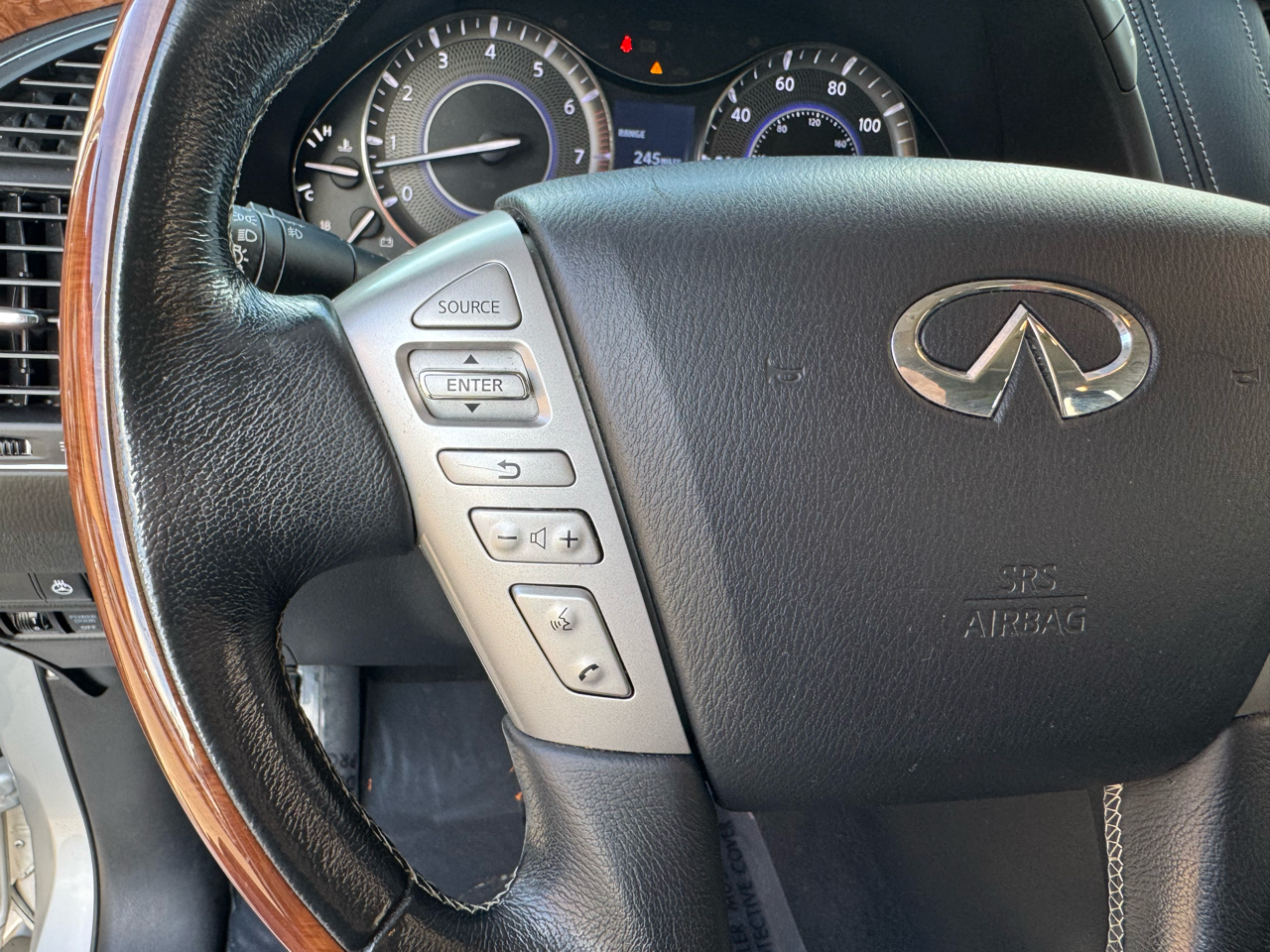 Infiniti QX80 4WD 2018