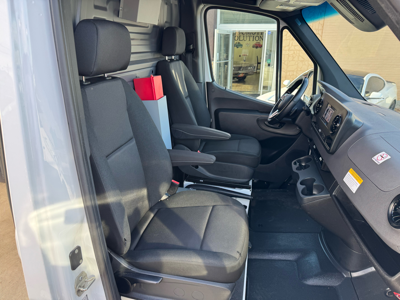 Mercedes-Benz Sprinter 1500 144-in. WB 2022