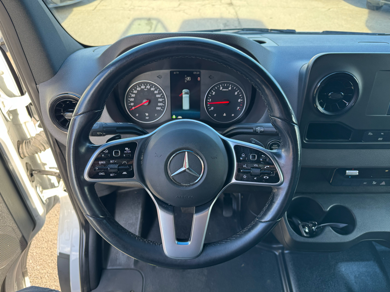 Mercedes-Benz Sprinter 1500 144-in. WB 2022