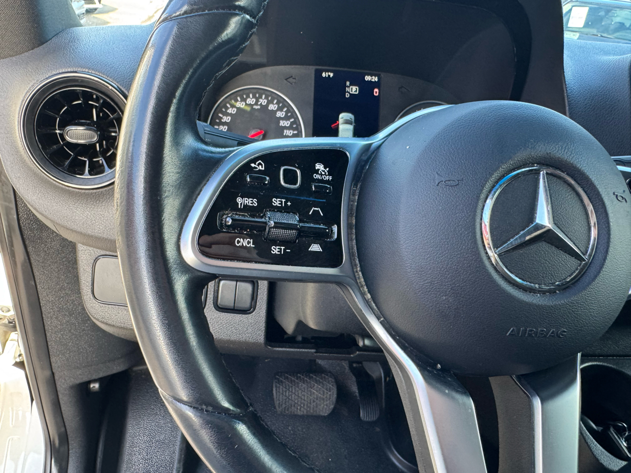 Mercedes-Benz Sprinter 1500 144-in. WB 2022