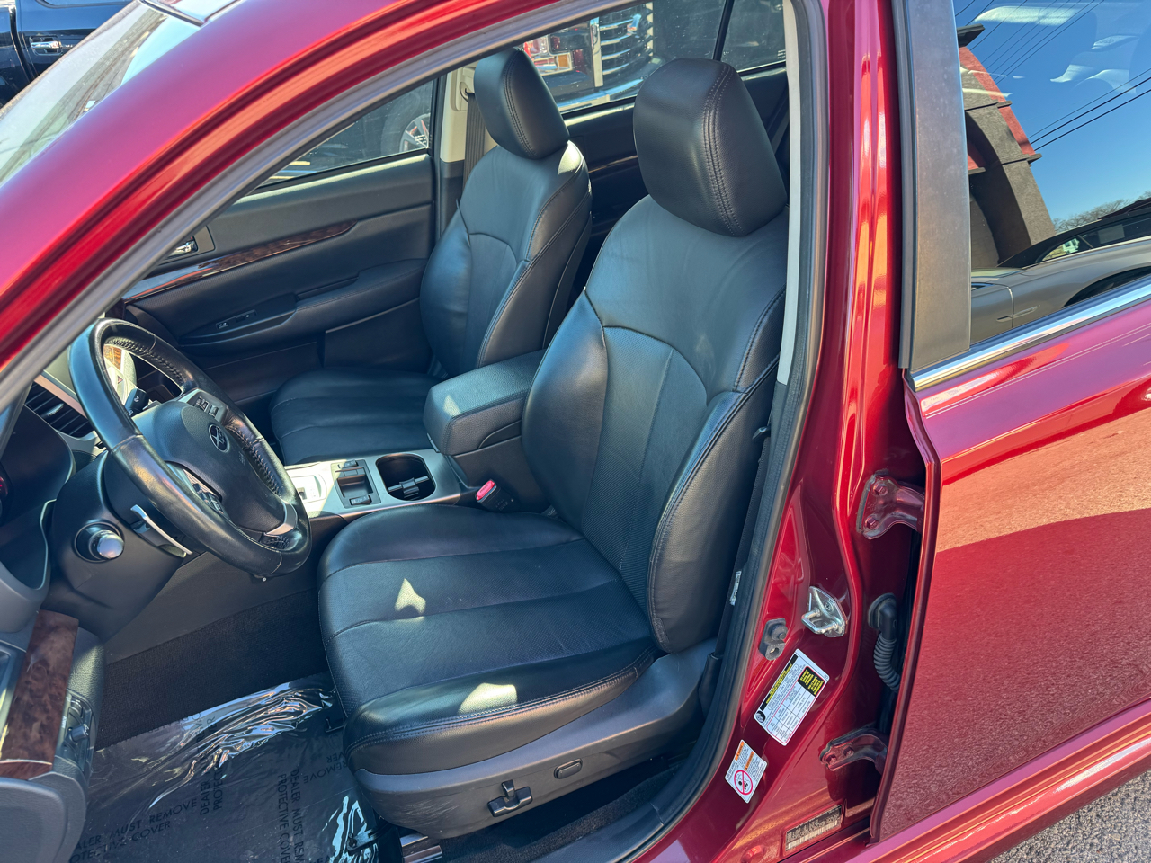 Subaru Legacy 3.6R Limited 2013