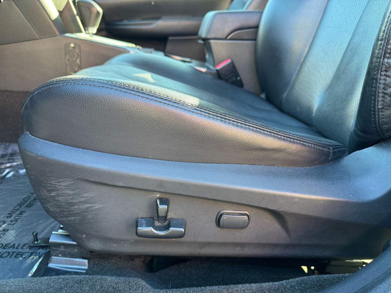 Subaru Legacy 3.6R Limited 2013