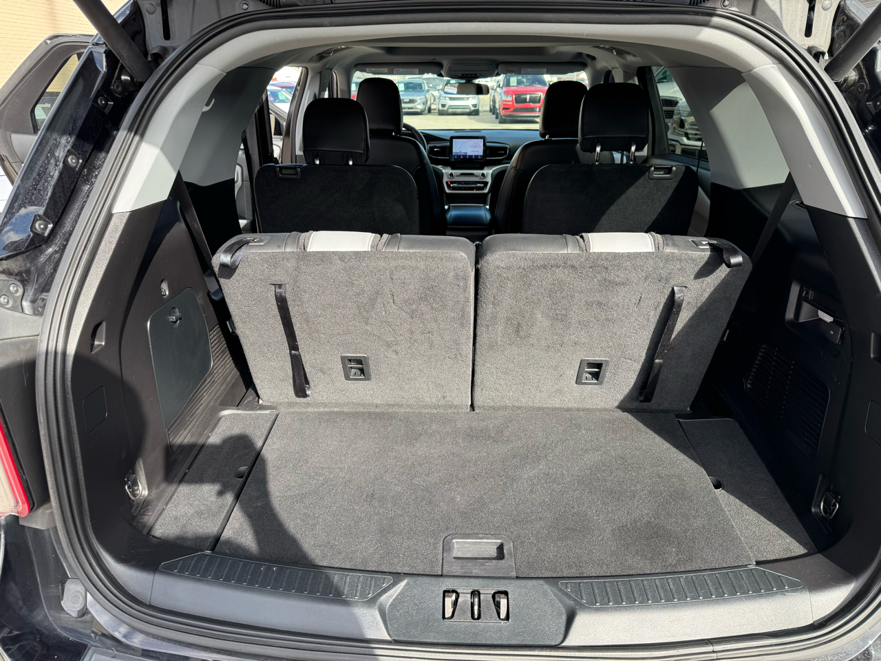 Ford Explorer XLT AWD 2021