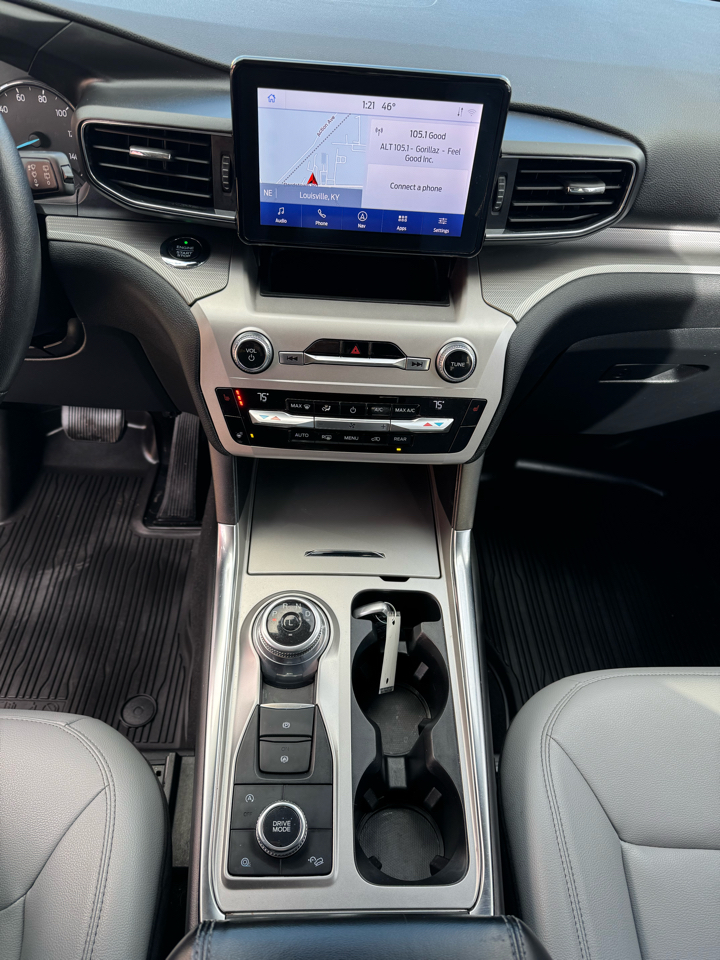 Ford Explorer XLT AWD 2021