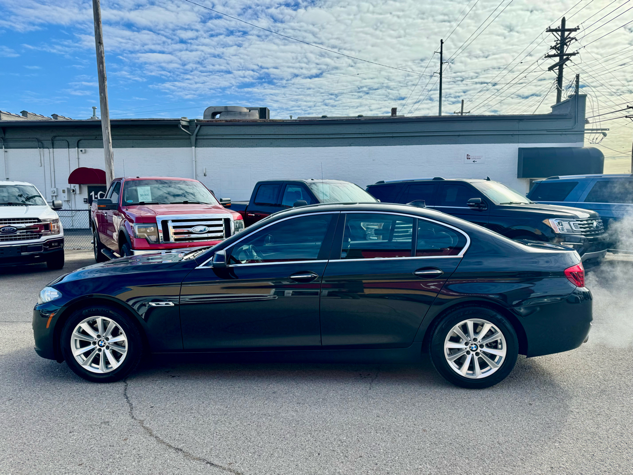 BMW 5-Series 528i 2015