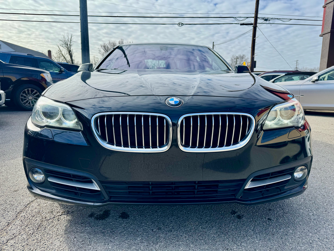 BMW 5-Series 528i 2015