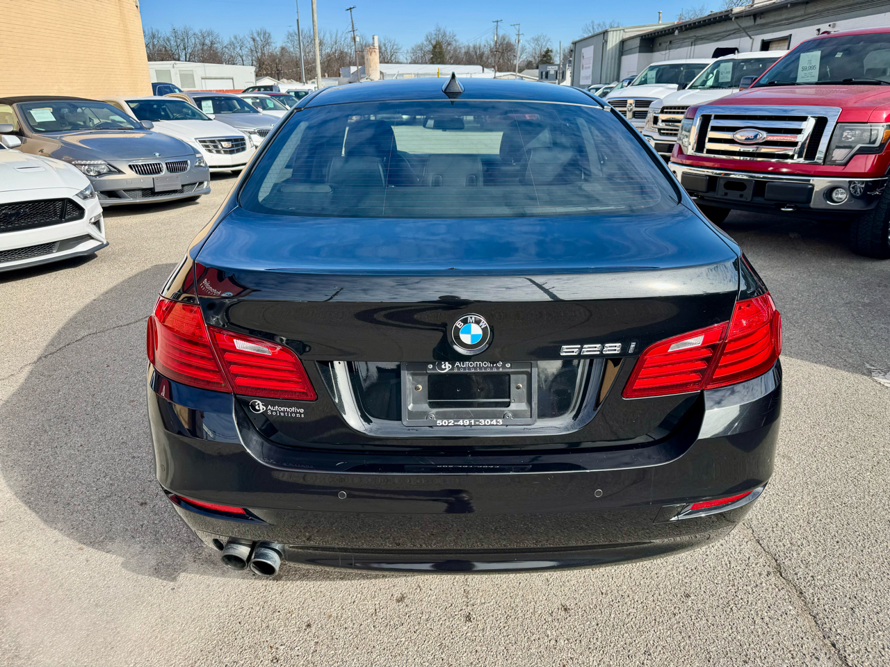 BMW 5-Series 528i 2015