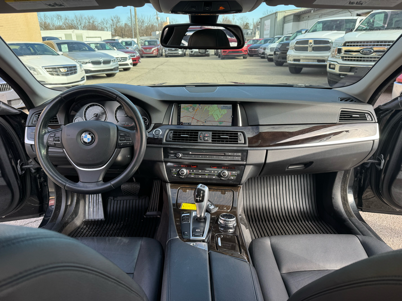 BMW 5-Series 528i 2015