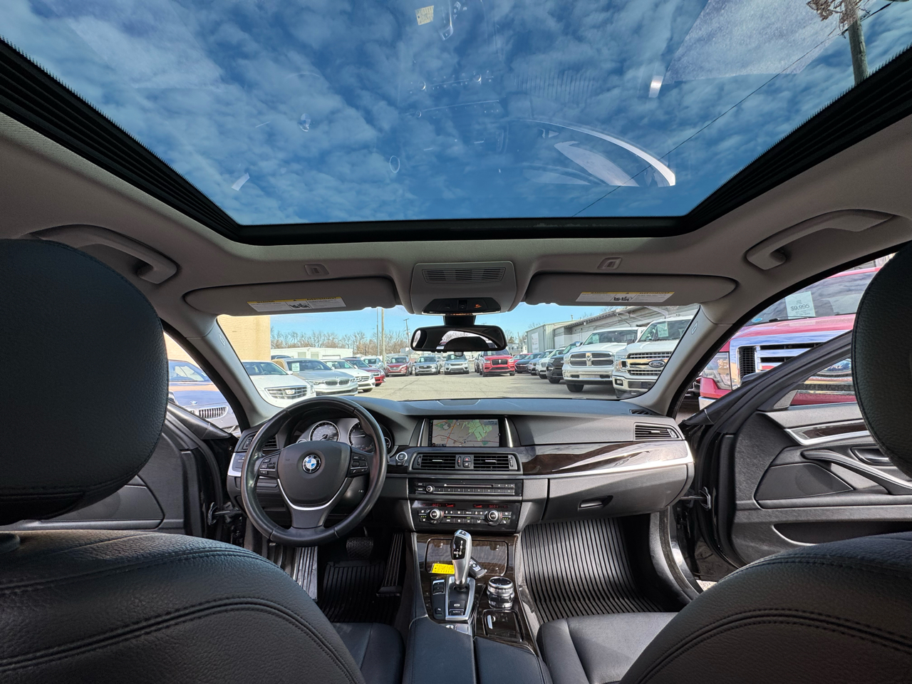 BMW 5-Series 528i 2015