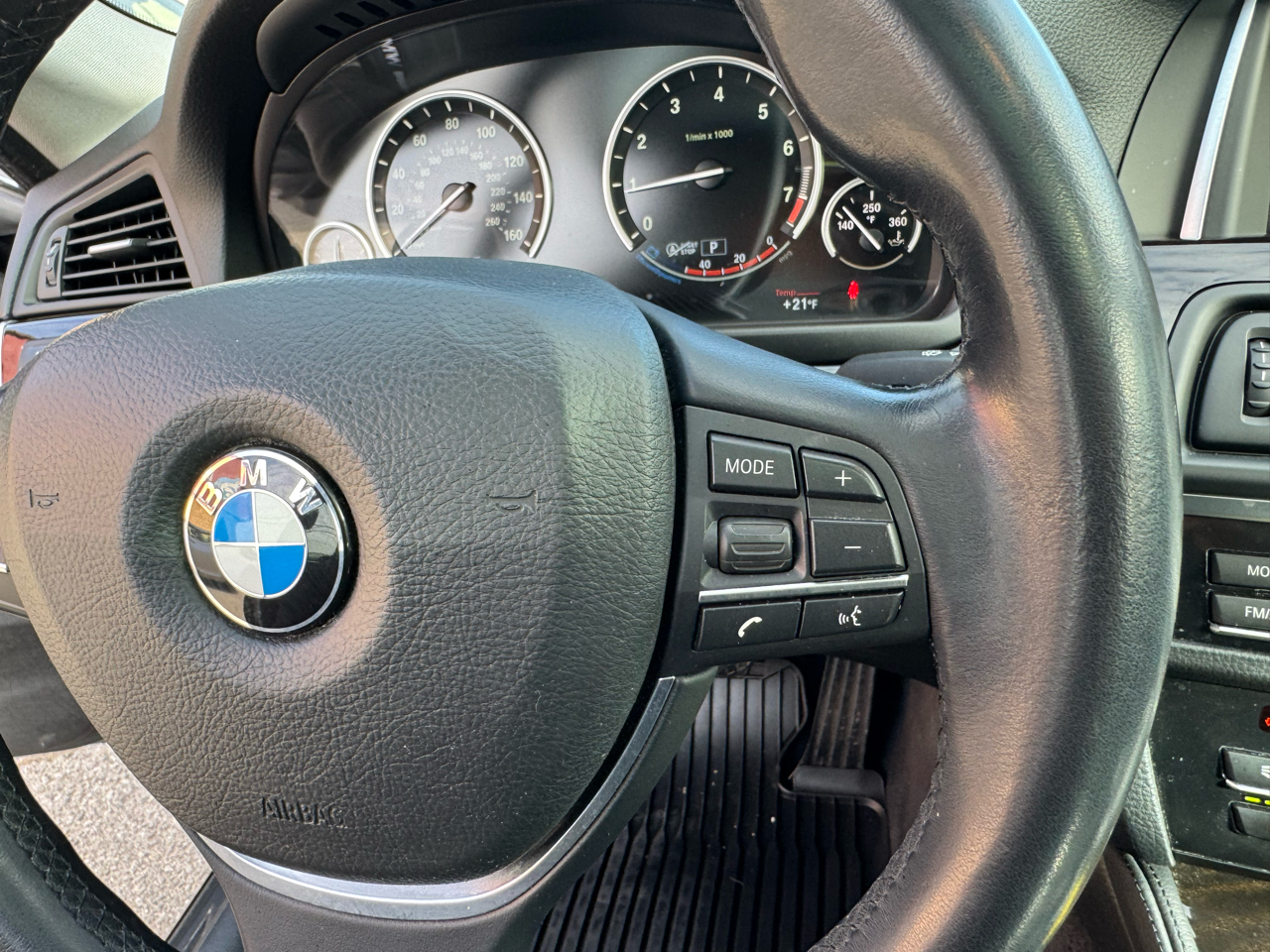 BMW 5-Series 528i 2015