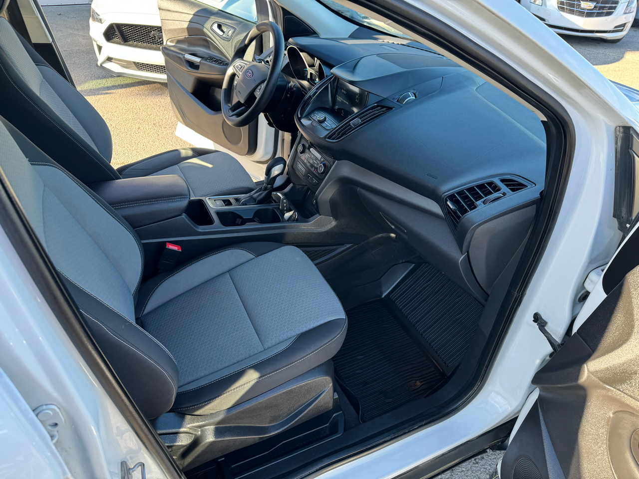 Ford Escape SE FWD 2019