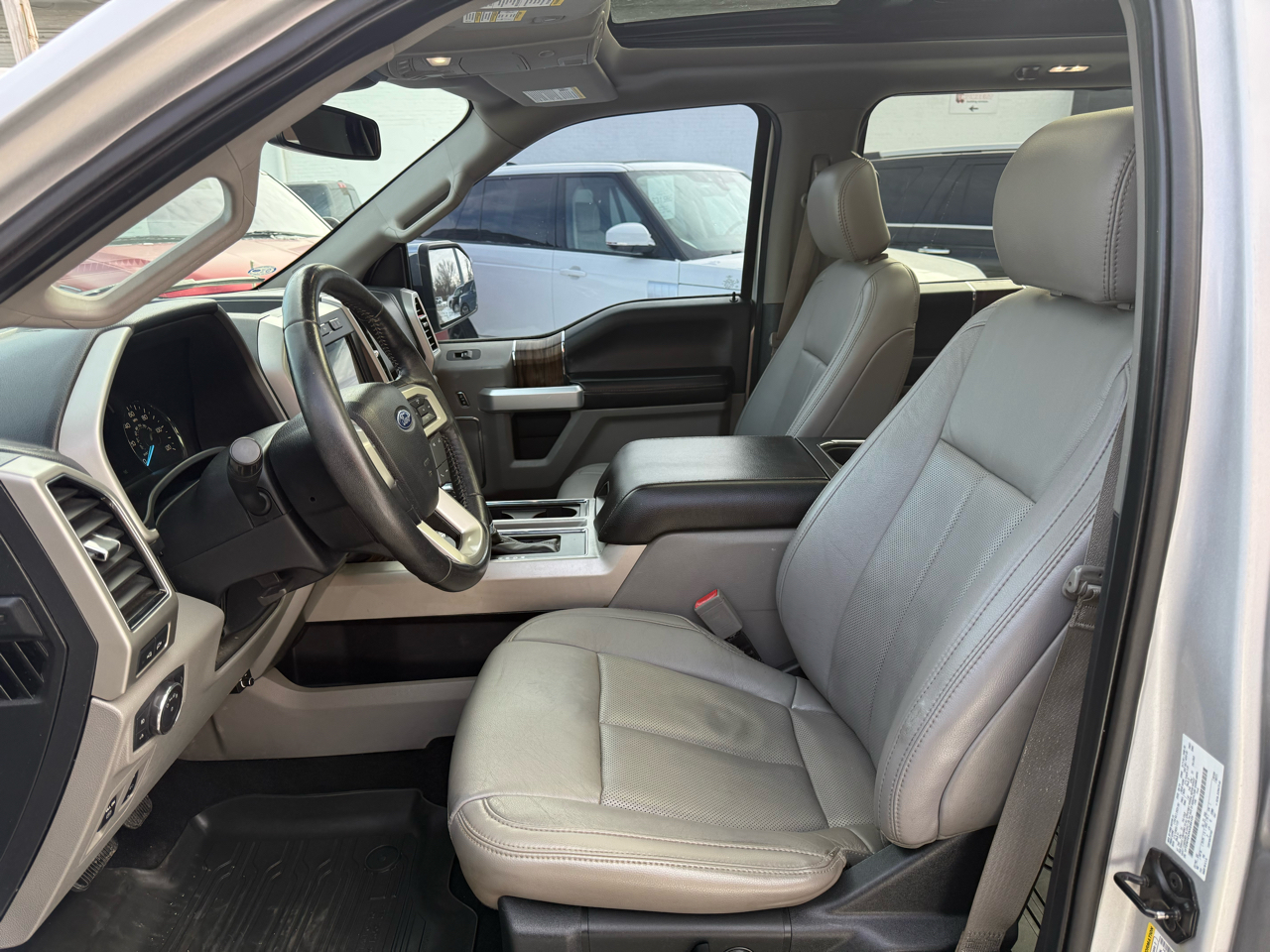 Ford F-150 Lariat SuperCrew 4WD 2019