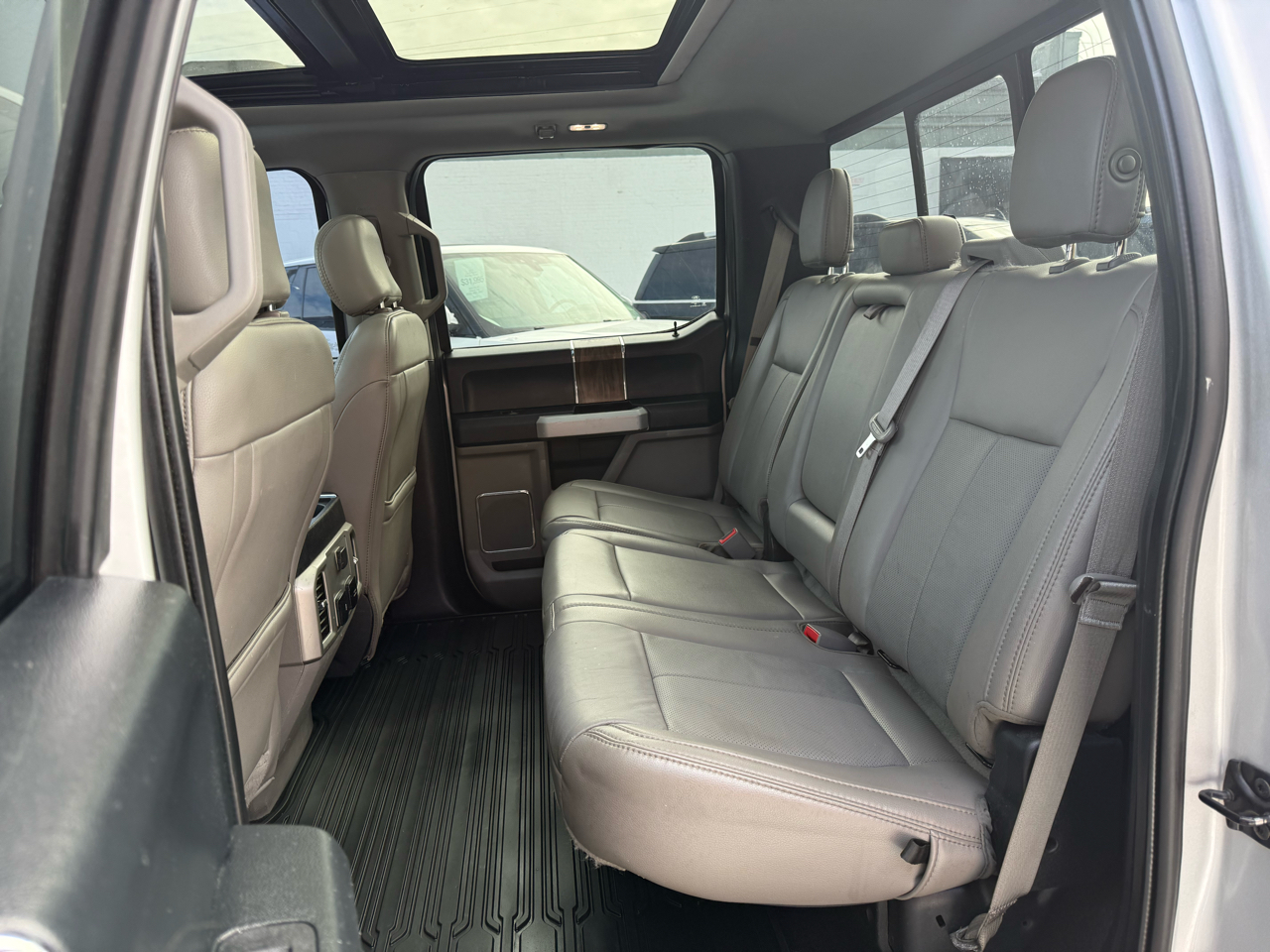 Ford F-150 Lariat SuperCrew 4WD 2019