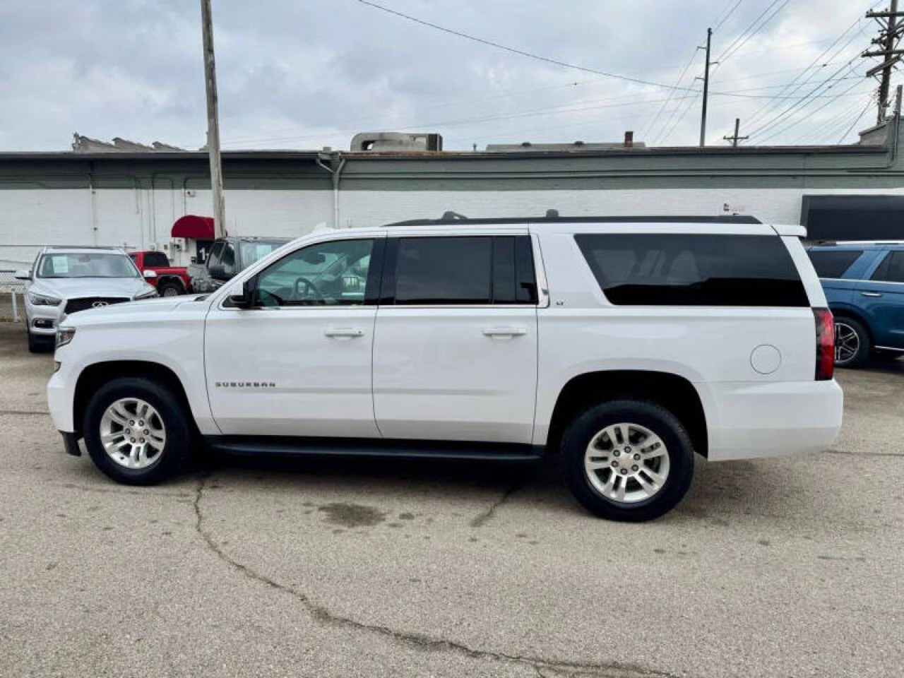 Chevrolet Suburban LT 4WD 2020