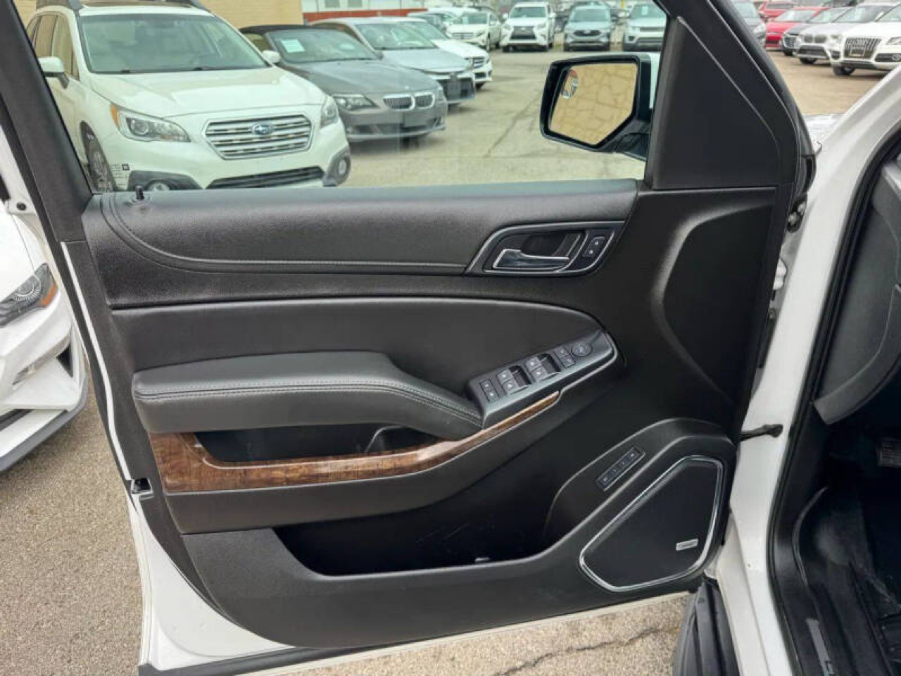 Chevrolet Suburban LT 4WD 2020