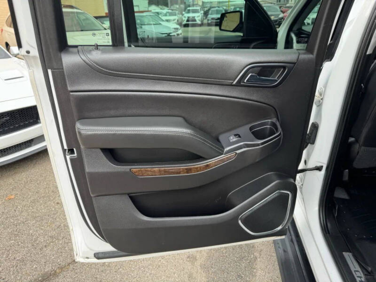 Chevrolet Suburban LT 4WD 2020