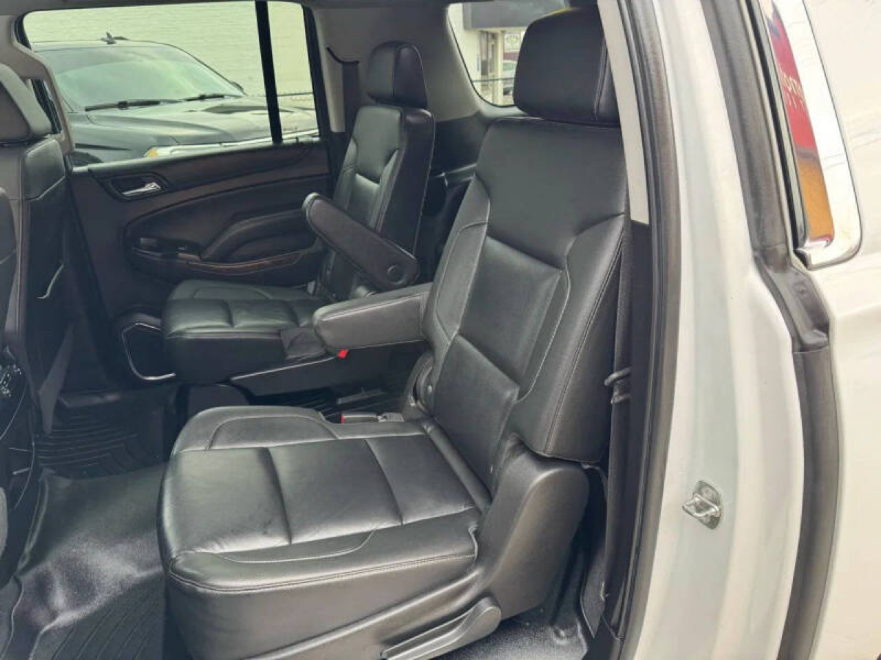 Chevrolet Suburban LT 4WD 2020