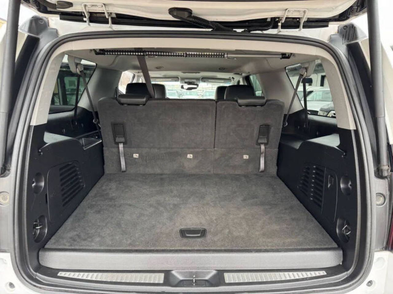 Chevrolet Suburban LT 4WD 2020