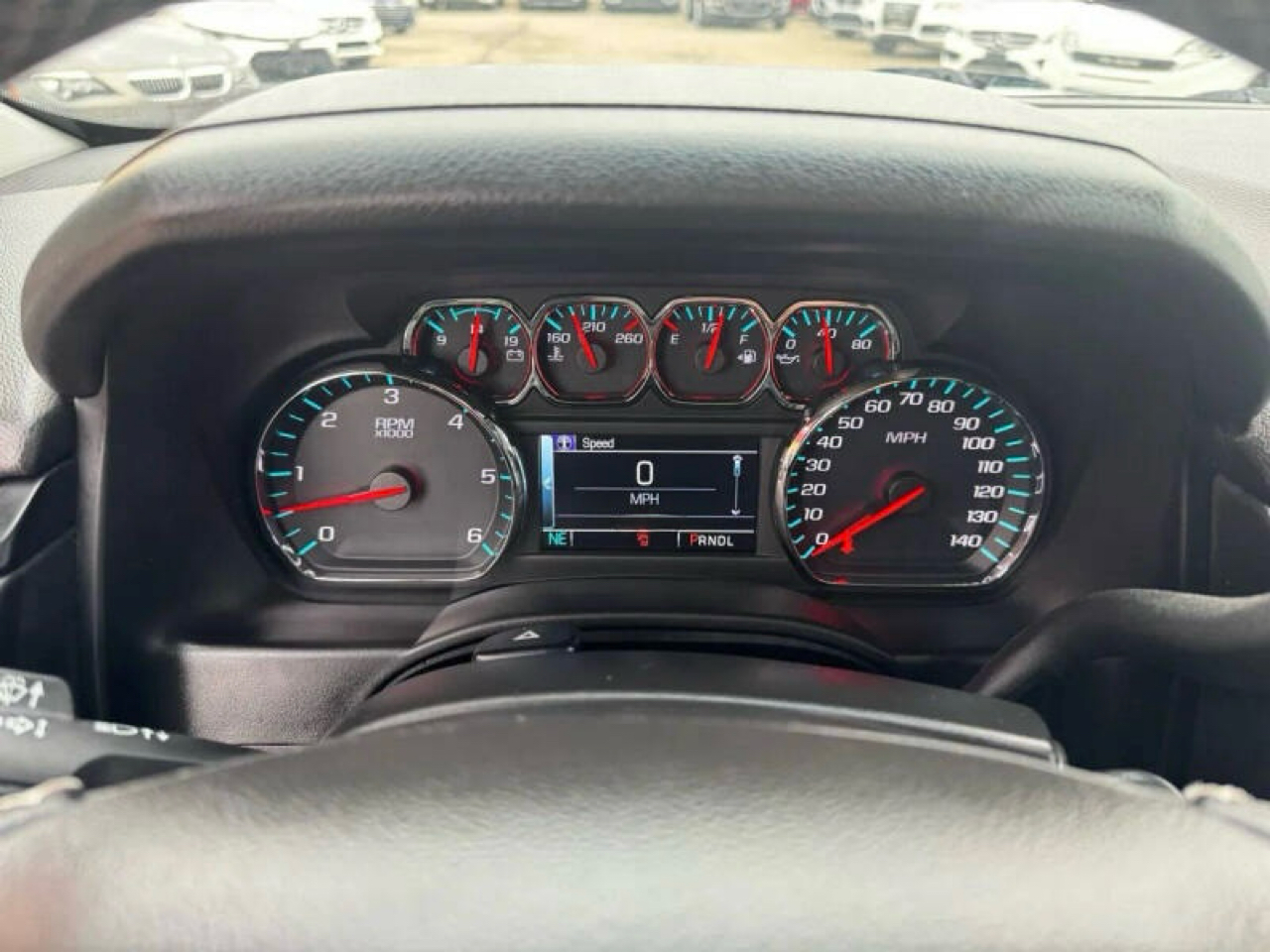 Chevrolet Suburban LT 4WD 2020