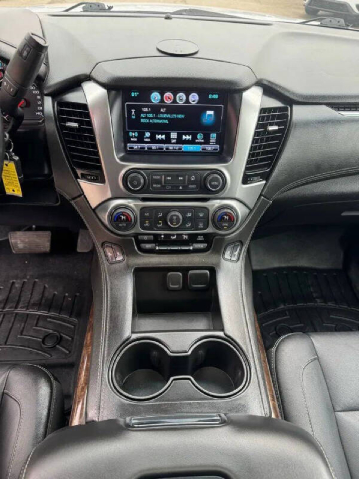 Chevrolet Suburban LT 4WD 2020