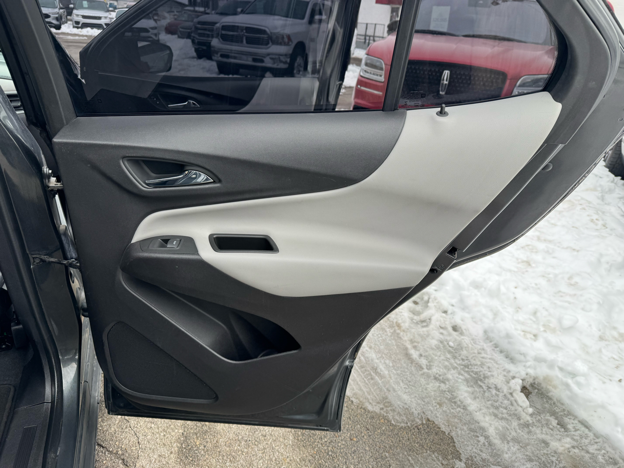 Chevrolet Equinox LS 2WD 2018