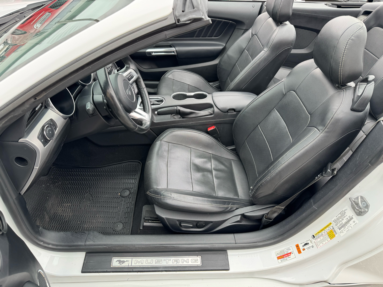 Ford Mustang GT convertible 2020