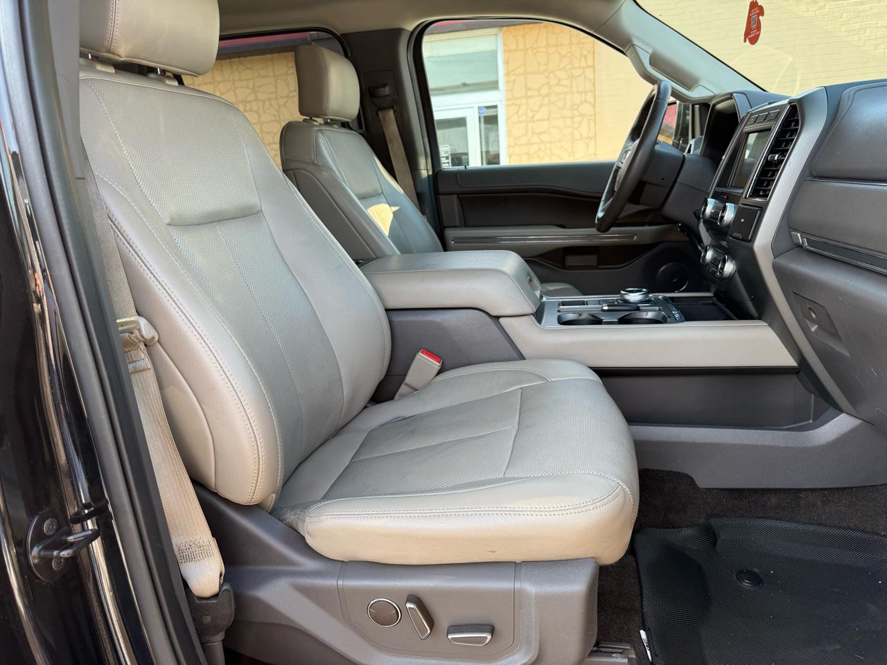 Ford Expedition XLT 2WD 2018