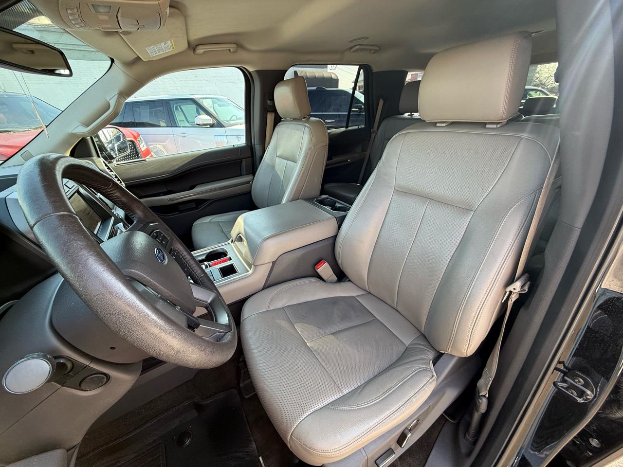 Ford Expedition XLT 2WD 2018