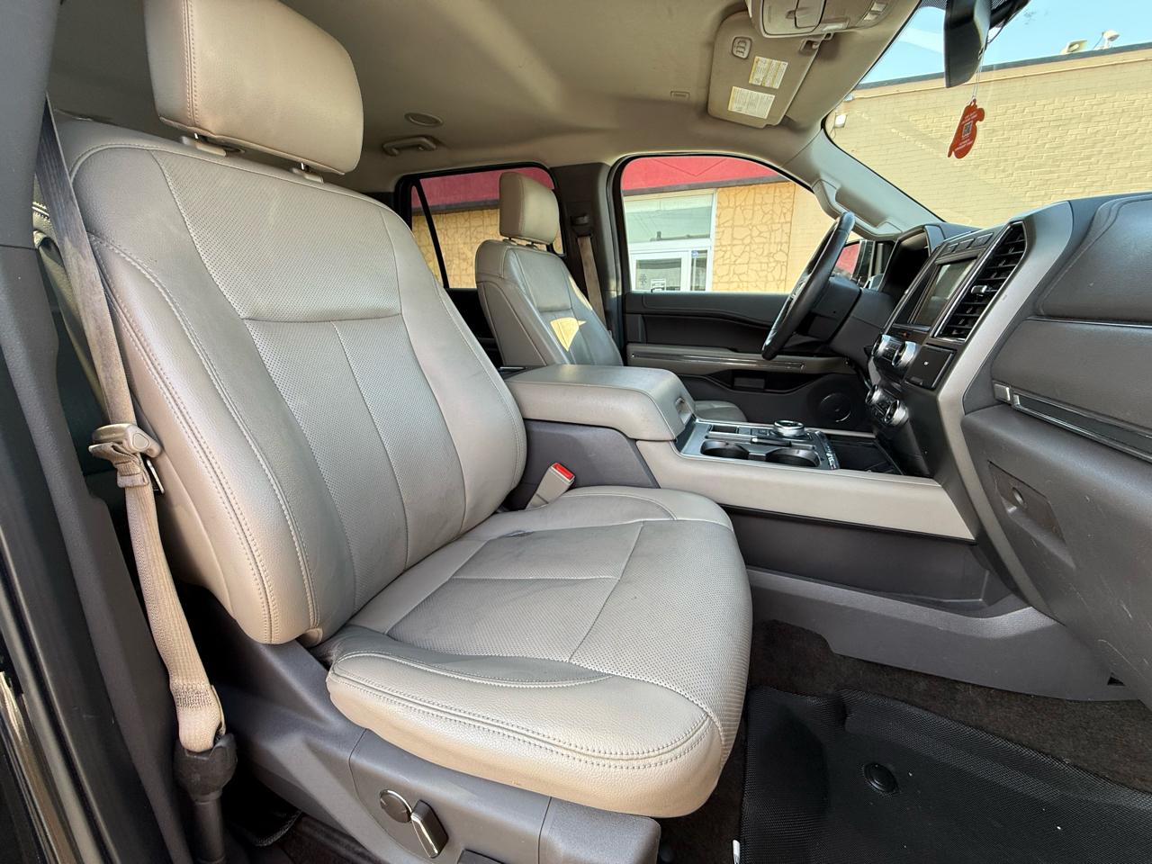 Ford Expedition XLT 2WD 2018