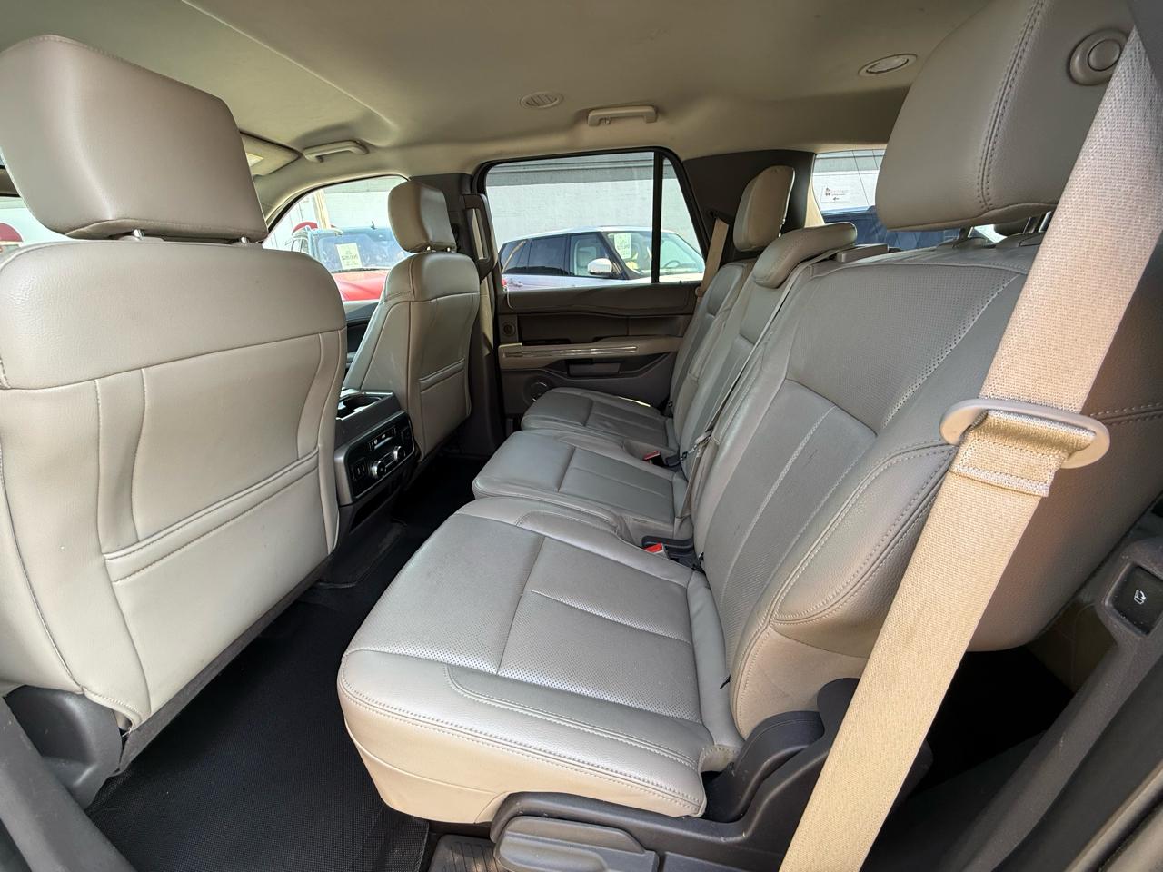 Ford Expedition XLT 2WD 2018